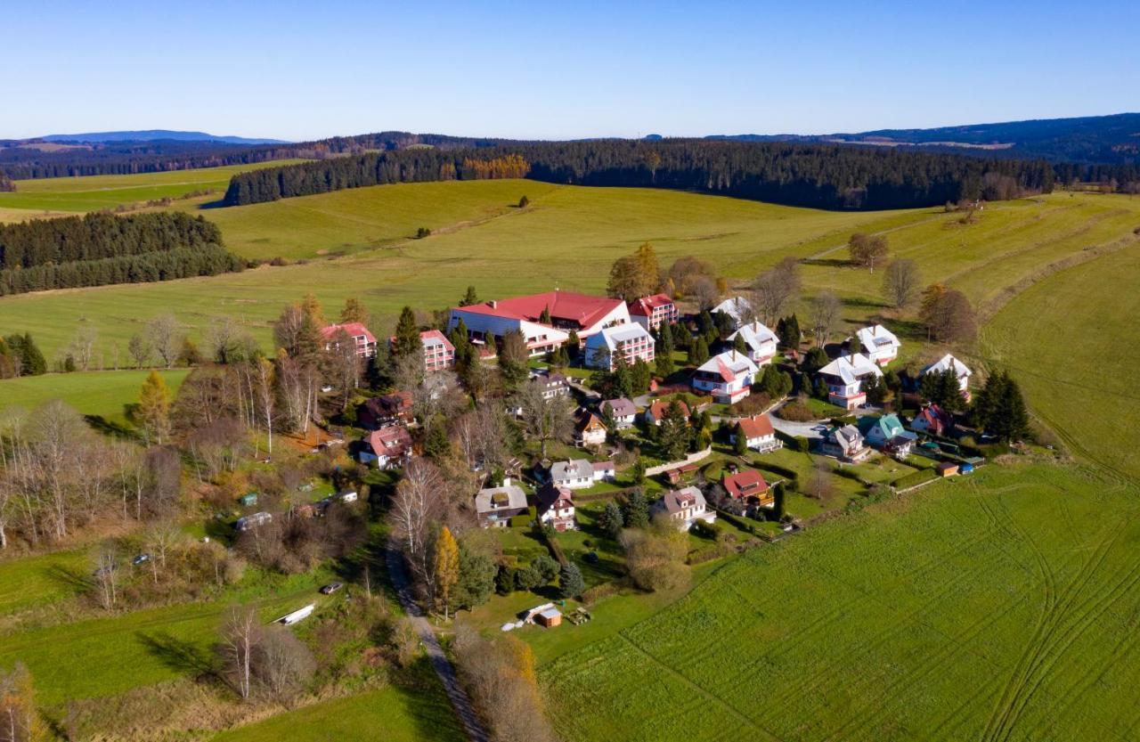 Fontana Lipno Hotel Černá v Pošumaví Екстериор снимка