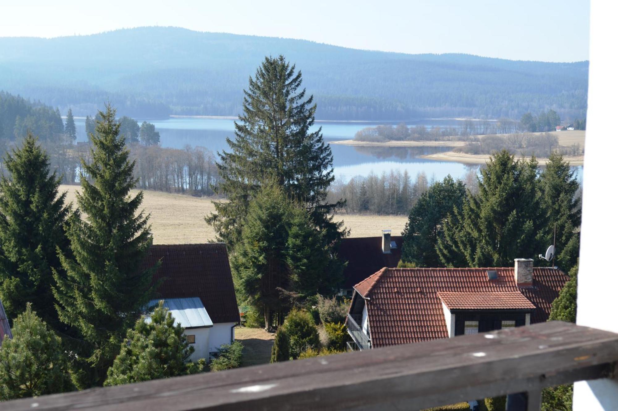 Fontana Lipno Hotel Černá v Pošumaví Стая снимка