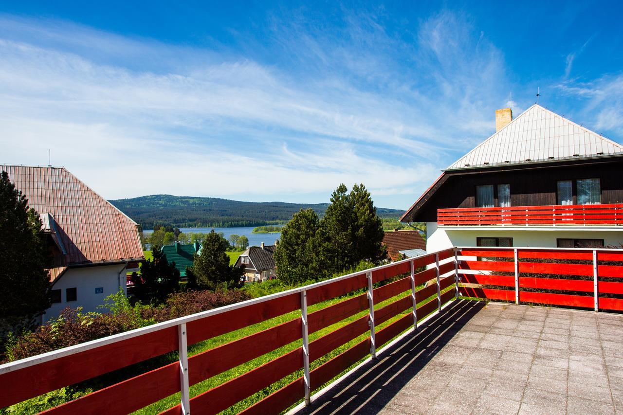 Fontana Lipno Hotel Černá v Pošumaví Екстериор снимка